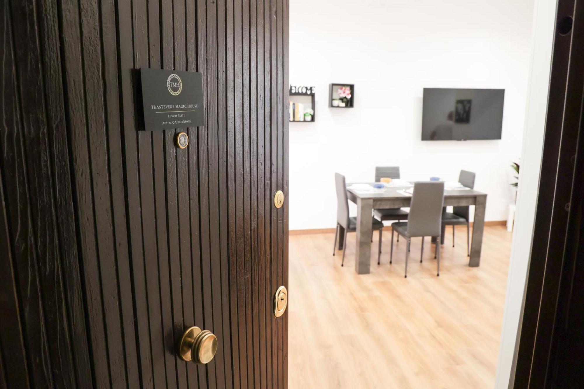 Trastevere Magic House Luxury Suite 罗马 外观 照片